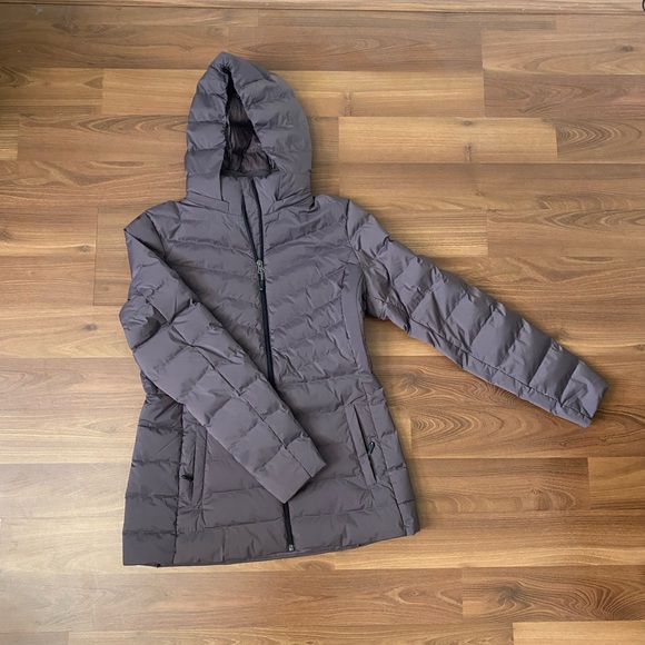 32 Degrees Jackets & Blazers - NWOT 32 Degree light-weight puffer jacket